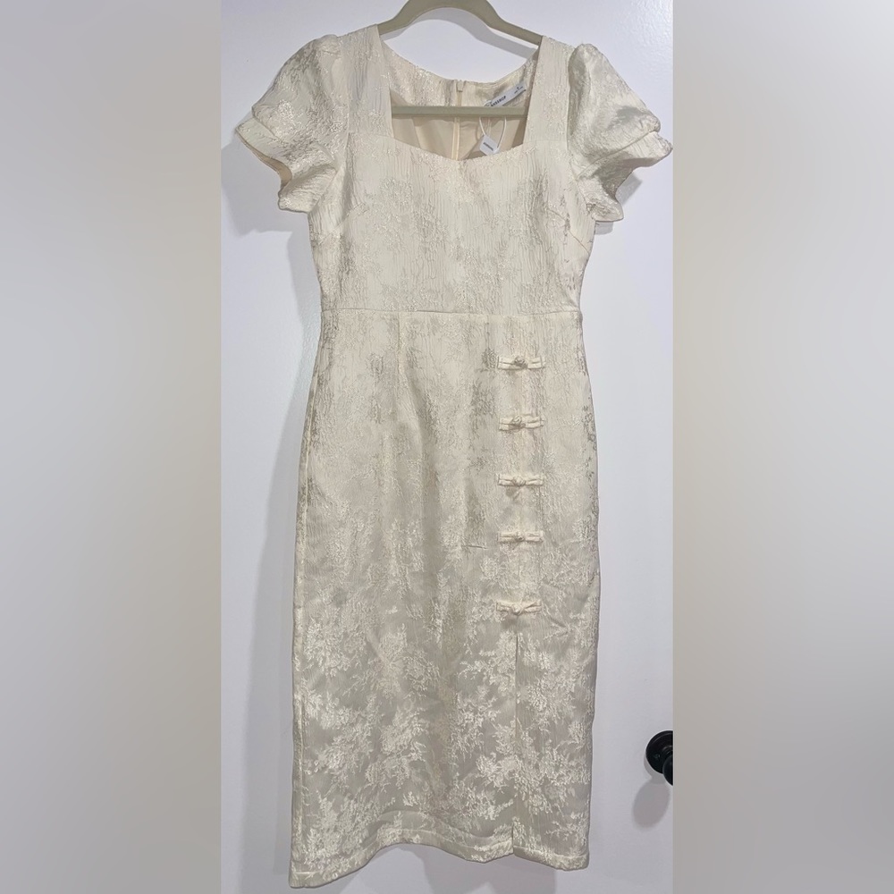 Tansshop traditional white/beige dress